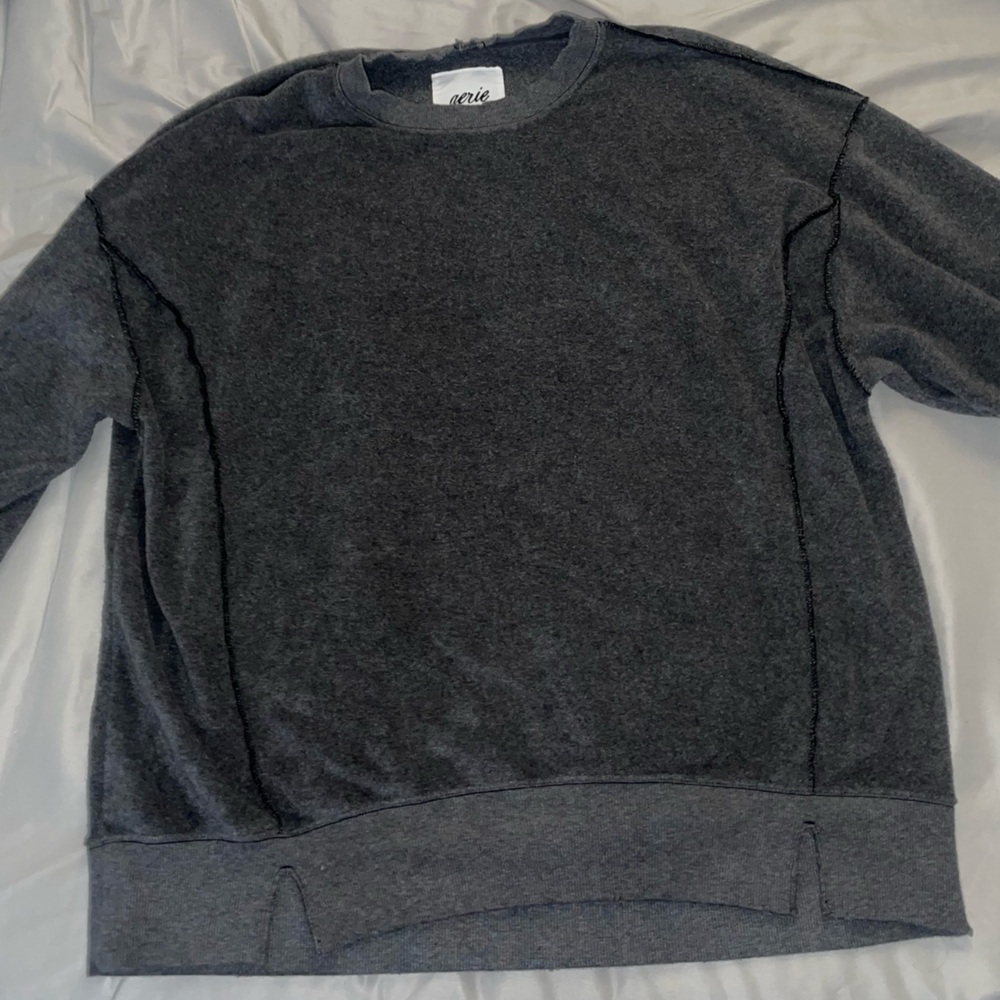 Size Small aerie crew neck